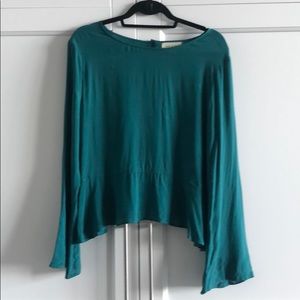 Anthropologie Cloth & Stone Bell Sleeve Top